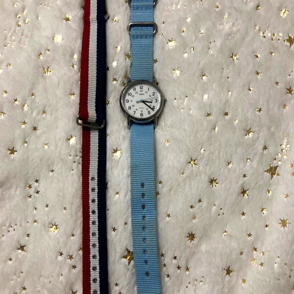Timex watch, changeable straps- 1+ included